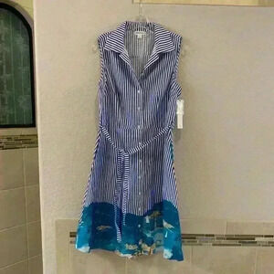 French  Riviera elegant NWT dress. Ptp 19 inches. 100% cotton